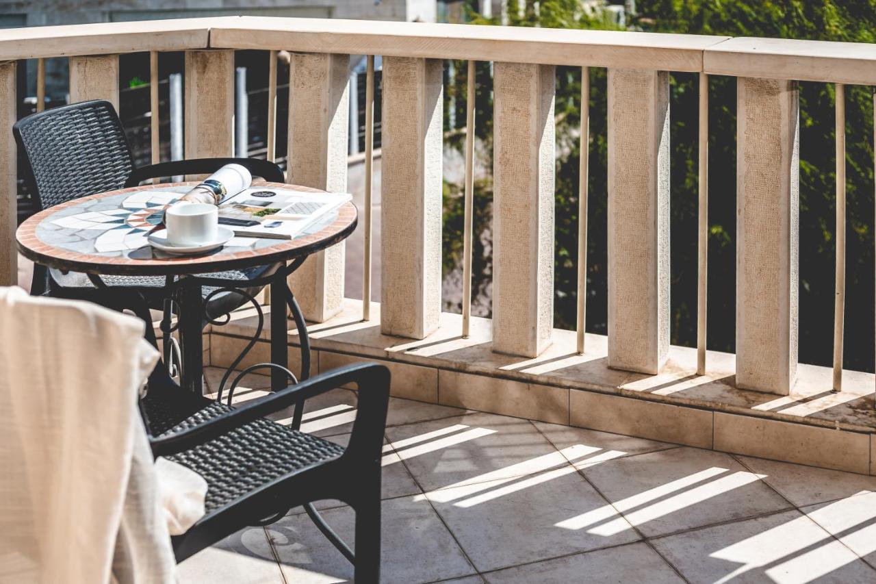 Aviv Holiday Flat Tiberias Exterior photo